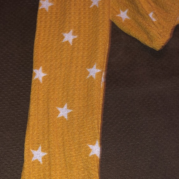 Sweatshirt - Picture 2 of 4